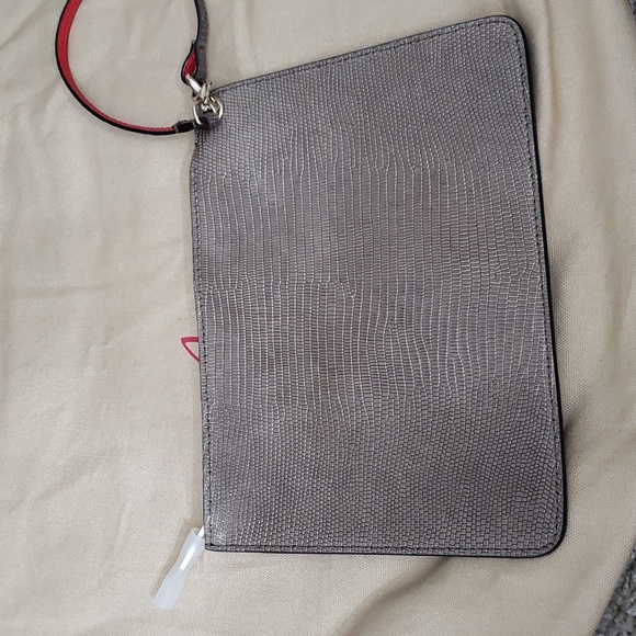 Authentic Christian Louboutin Cabata Purse - Picture 8 of 11